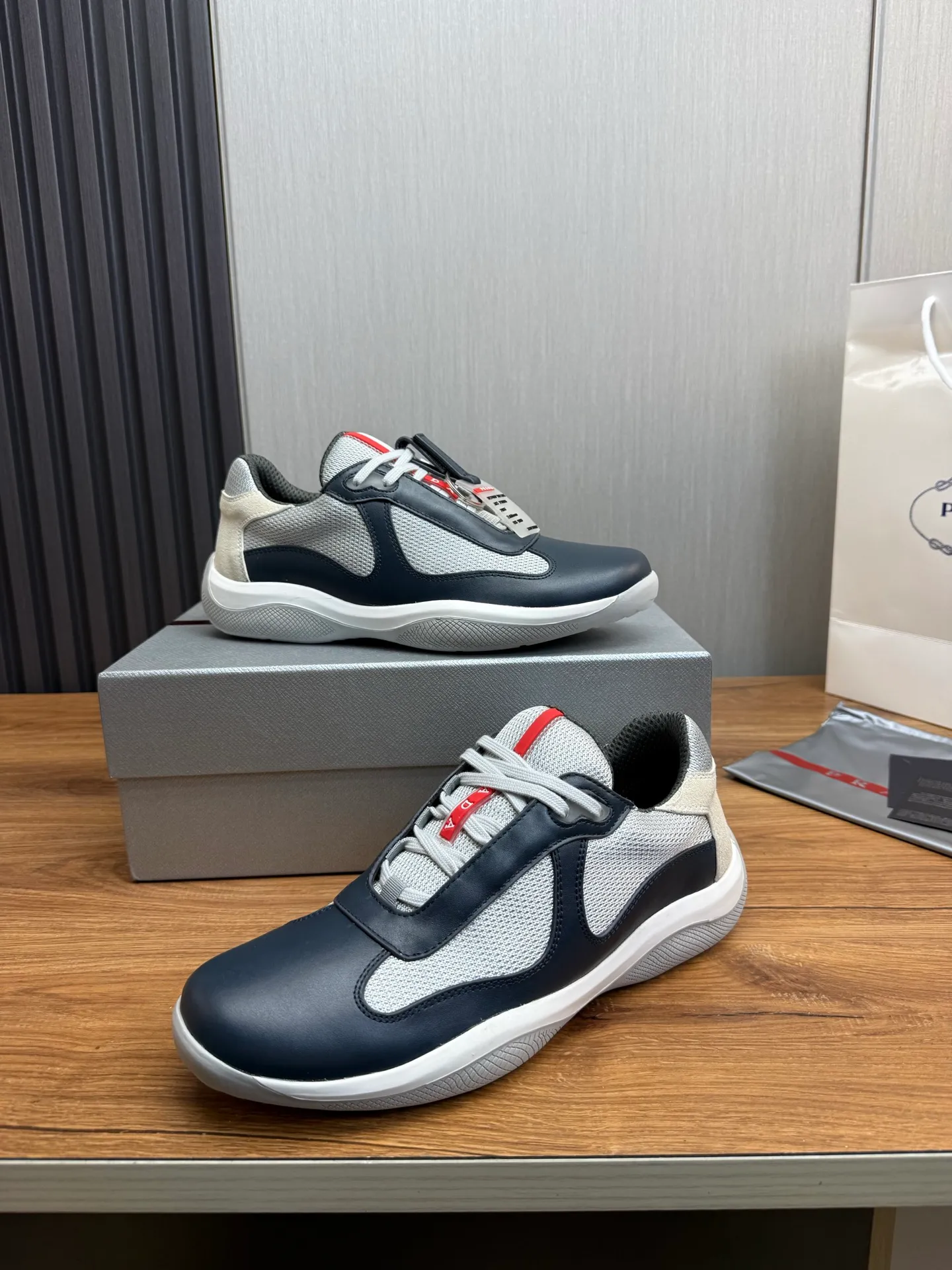 Men's shoes 💰560💰 [PRADA] Men's shoes are popular in the counter, official website is synchronized, 1 high-quality shipment ✔️Original cowhide upper + cowhide lining, 1🆚1 replica, original sole, 38-45 (45 customized, non-refundable)